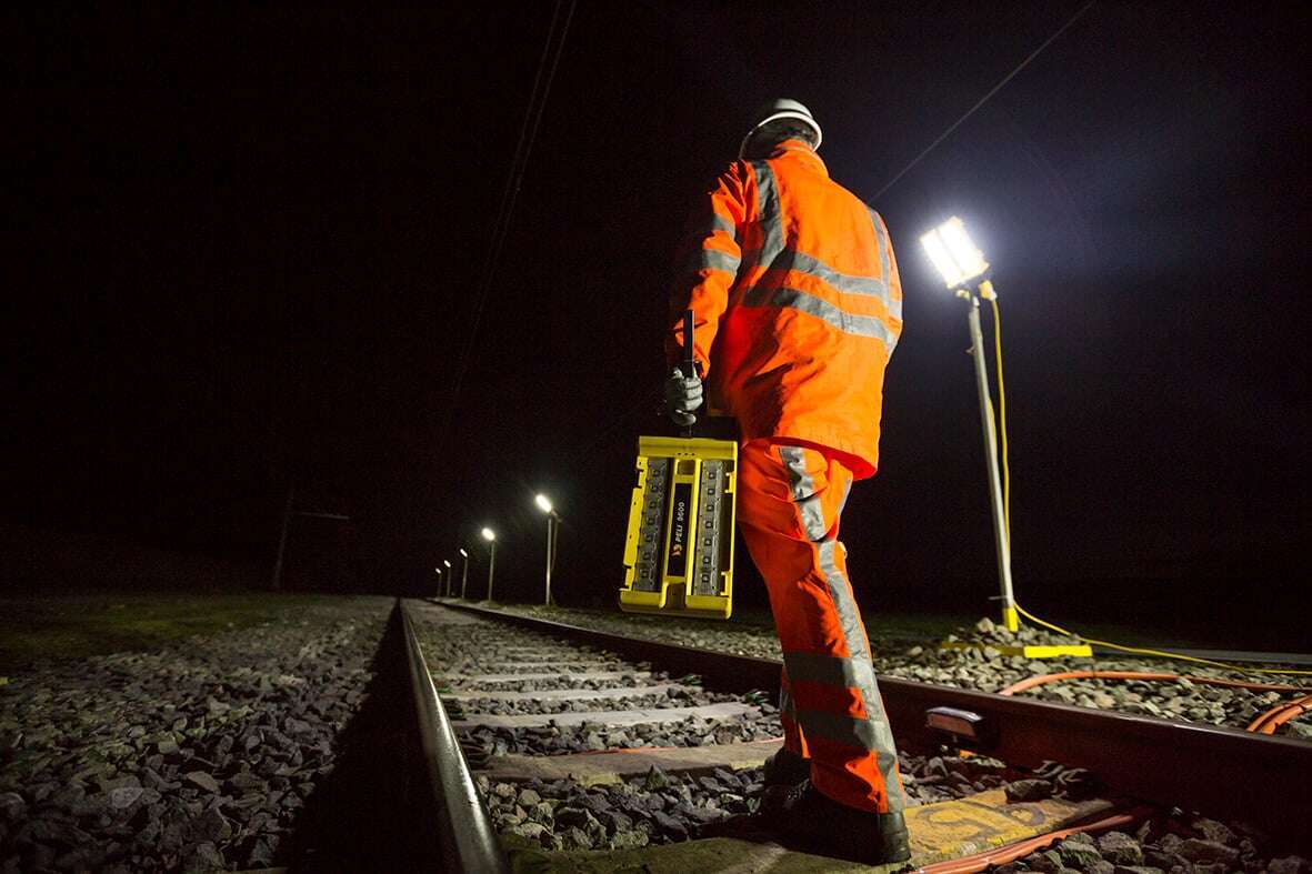 FOCOS DE TRABAJO, UN SALVAVIDAS EN LA OSCURIDAD
